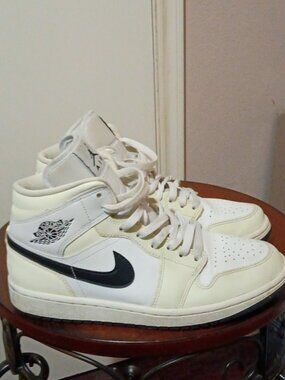 Nike Air Jordan 1 Mid Shoes Women’s Coconut Milk/Black  BQ6472-121 Size 9
